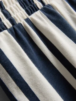 1,5-9 años | Camiseta y pantalones cortos a rayas