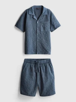 7-15 años | Pantalones cortos y camisa con solapas