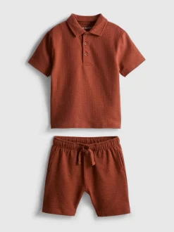 1-9 años | Polo y pantalones cortos con textura
