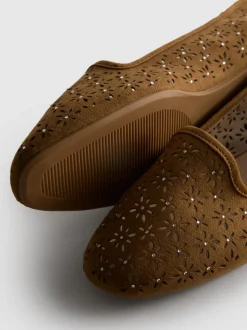 Bailarinas con diseño troquelado