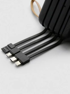Batería externa con varios conectores de 10 000 mAH
