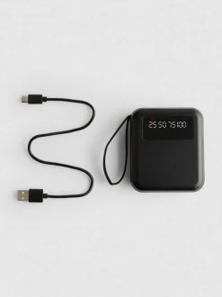 Batería externa integrada de 10000 mAh