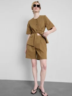 Bermudas tipo safari en mezcla de algodón