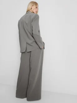 Blazer extragrande de doble botonadura By Coleen