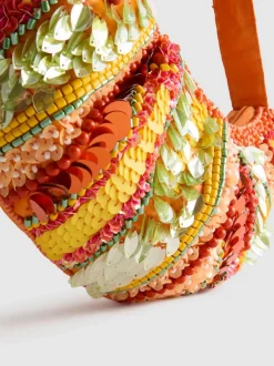 Bolso de hombro con cuentas