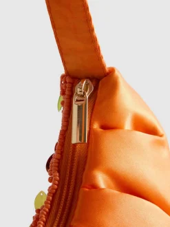 Bolso de hombro con cuentas