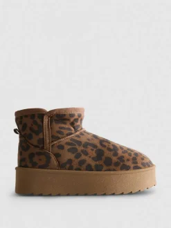 Botines ajustados de leopardo con plataforma