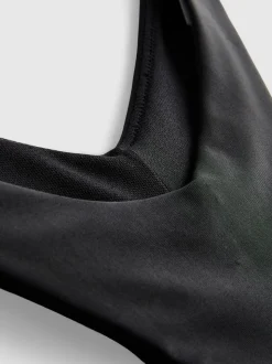 Braguitas de bikini estilo tanga fruncidas