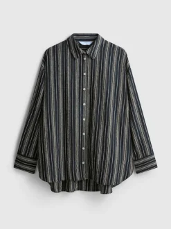 Camisa a rayas holgada