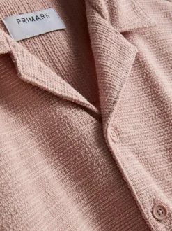 Camisa de manga corta con textura