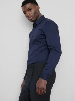 Camisa elástica entallada con botones