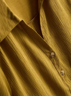 Camisa fruncida de estilo vacacional