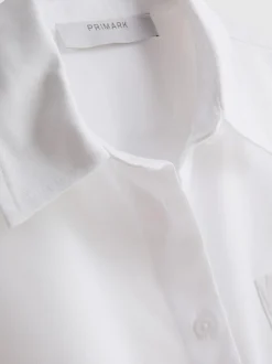 Camisa Oxford corta de corte cuadrado de manga corta
