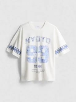 Camiseta con estampado gráfico de Kioto