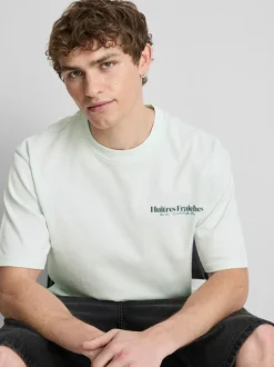 Camiseta con estampado gráfico de ostras
