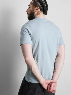 Camiseta con gráfico «Shelby»