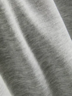 Camiseta con hombros caídos para el aeropuerto