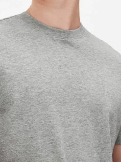 Camiseta de algodón con cuello redondo