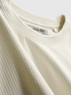 Camiseta de cuello redondo de canalé de The Edit