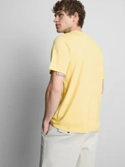 Camiseta de manga corta y corte estándar