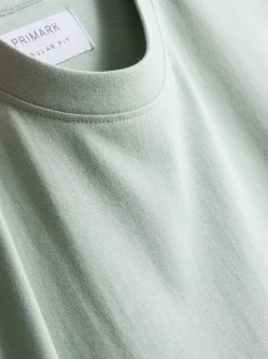 Camiseta de manga corta y corte estándar