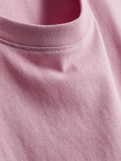Camiseta de manga corta y corte estándar