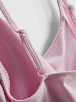Camiseta de tirantes corta sin costuras