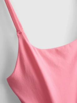 Camiseta de tirantes corta sin costuras