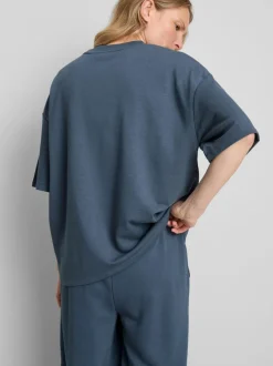 Camiseta holgada con alto porcentaje de algodón