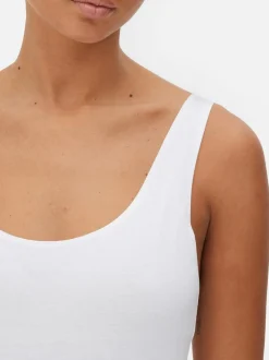 Camiseta larga sin mangas
