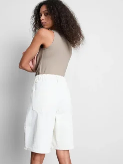 Camiseta sin mangas de escote cuadrado