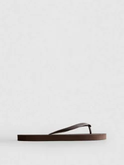 Chanclas básicas