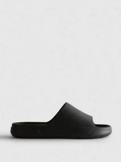 Chanclas de suela gruesa