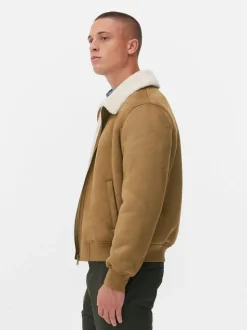 Chaqueta de antelina con cuello de borrego sintético
