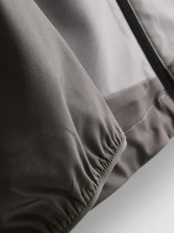 Chaqueta deportiva con cremallera