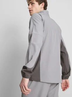 Chaqueta deportiva con cremallera