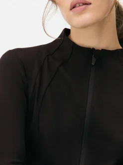 Chaqueta deportiva moldeadora