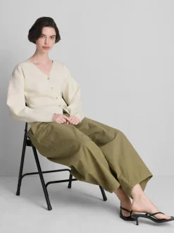 Cárdigan de punto con botón llamativo