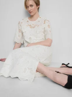 Falda midi bordada de algodón de The Edit