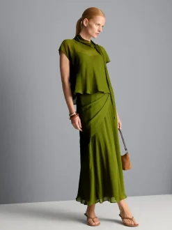 Falda midi con lazada