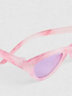 Gafas de sol con montura ojos de gato