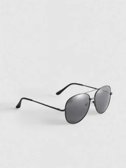 Gafas de sol de estilo aviador tintadas