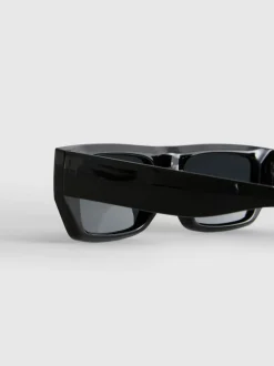 Gafas de sol finas con montura rectangular