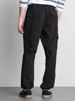 Joggers cargo con bajos ajustados
