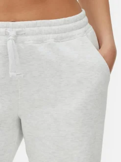 Joggers con bajos ajustados y cordón de ajuste