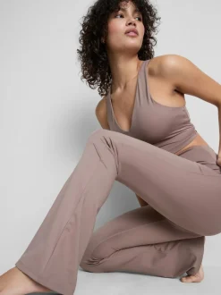 Leggings deportivos acampanados de talle alto