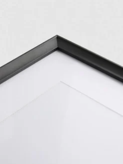 Marco de fotos grande con borde biselado | 50×70 cm