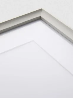 Marco de fotos grande con borde biselado | 50×70 cm
