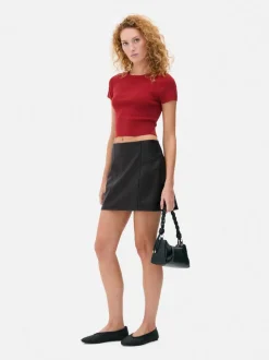 Minifalda de cuero sintético
