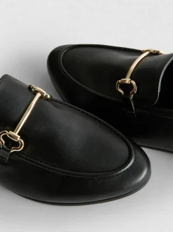 Mocasines con detalle de bocado de caballo